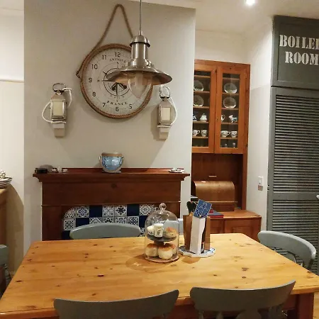 Holiday home Dog Friendly Nancecliff